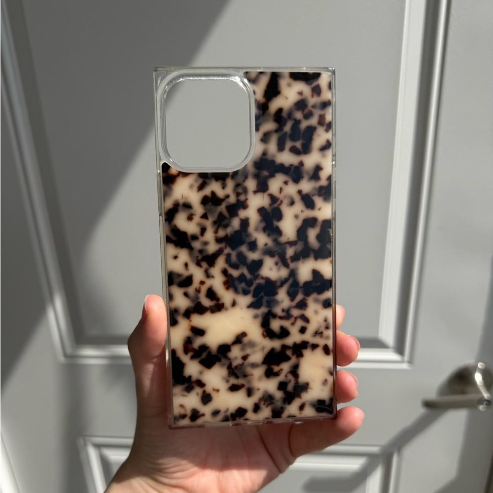 Iphone 13 pro max Flaunt Blonde Tortoise Shell Case